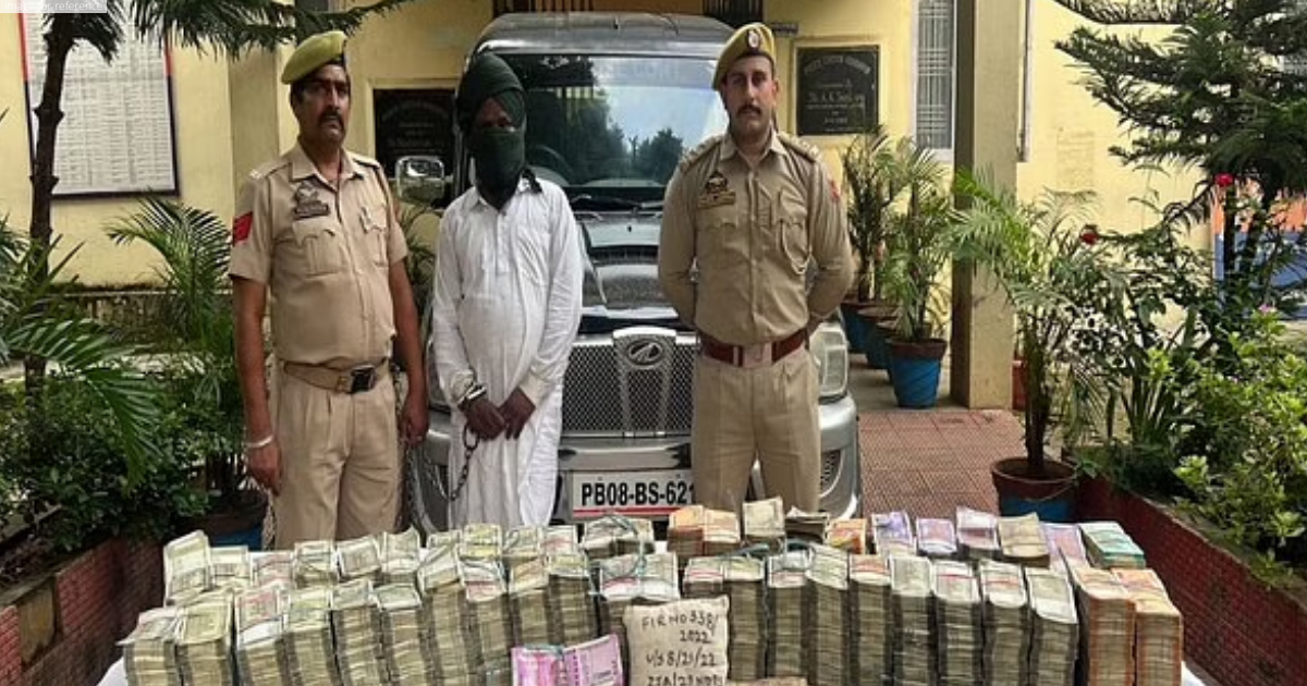 Nearly 2 cr cash, drugs recovered in J-K's Udhampur, one nabbed